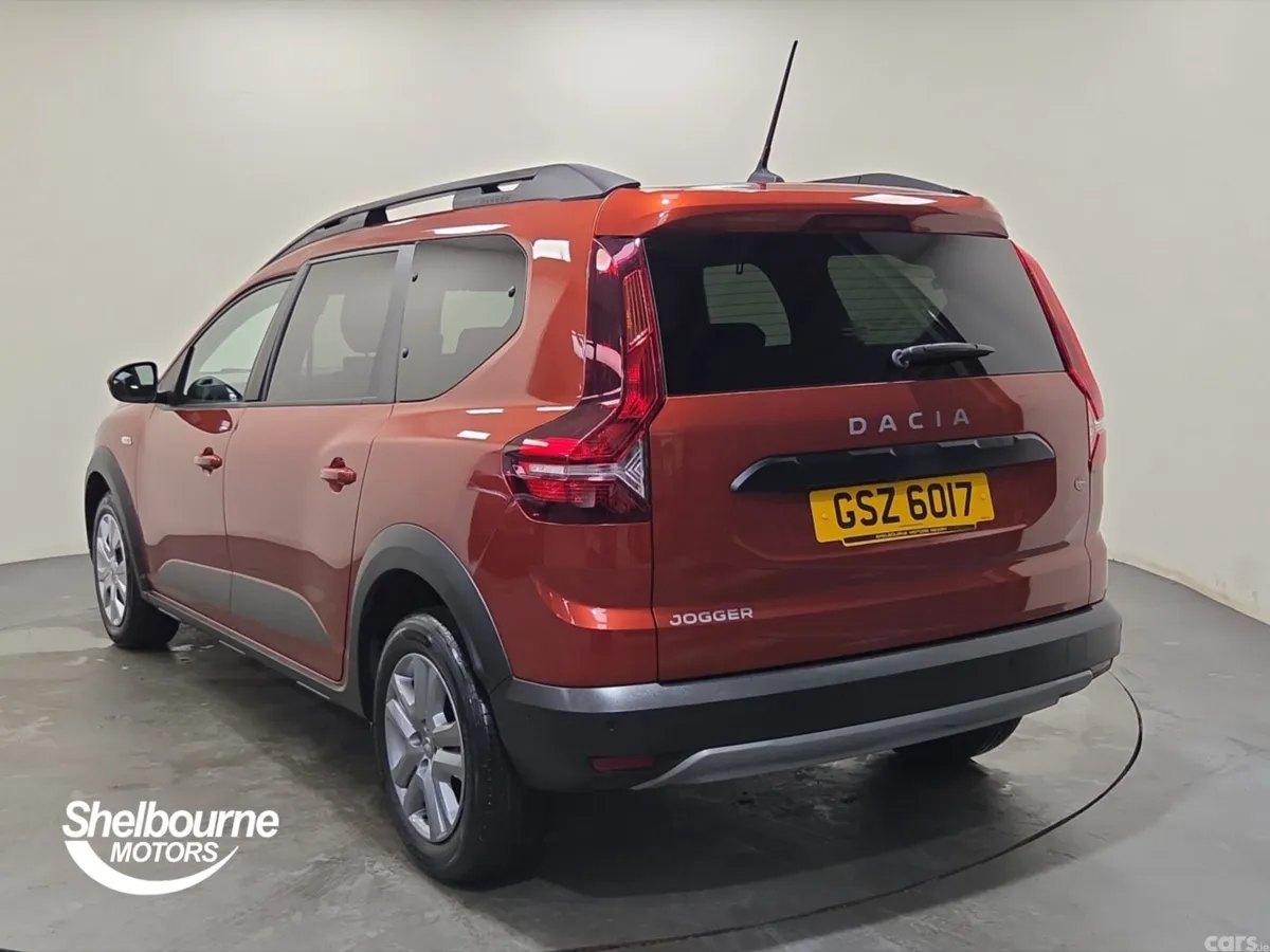 Dacia Jogger MPV, Petrol, 2022, Brown