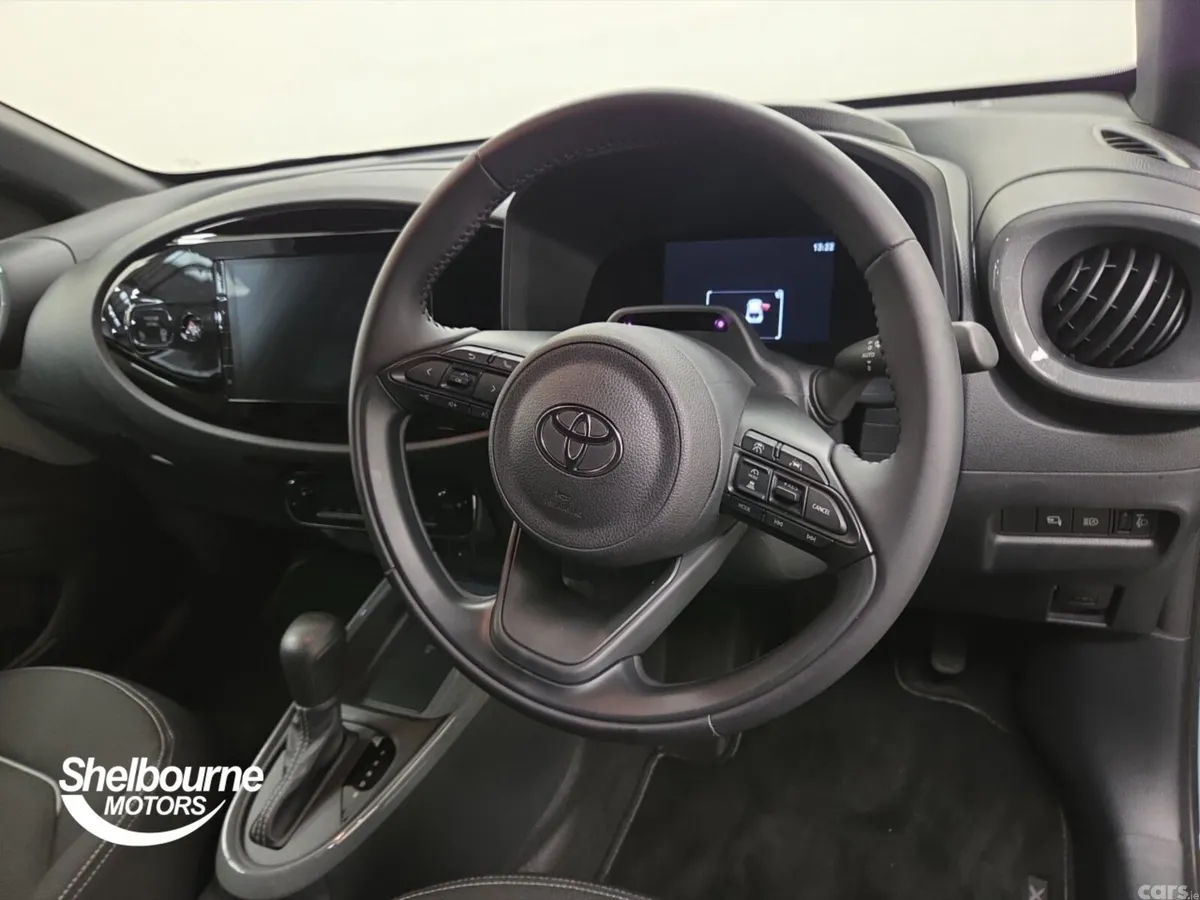 Toyota Aygo X Hatchback, Petrol Hybrid, 2026, Green