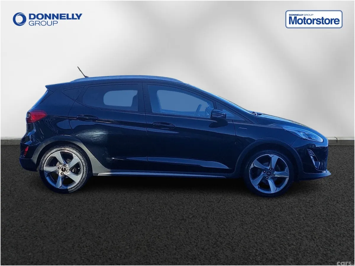 Ford Fiesta Hatchback, Petrol, 2020, Black
