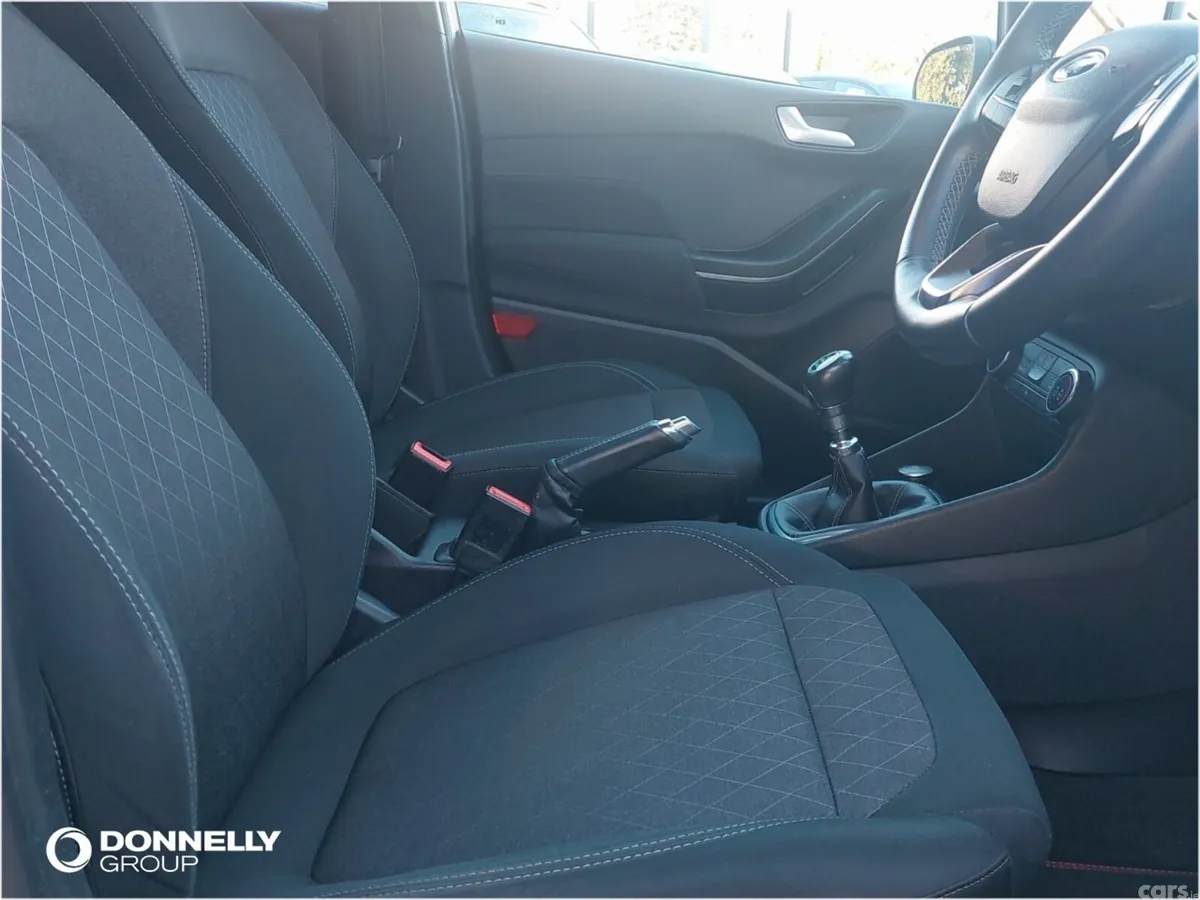 Ford Fiesta Hatchback, Petrol, 2020, Black