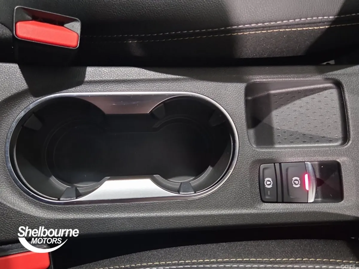 Renault Captur Hatchback, Petrol Hybrid, 2023, Grey