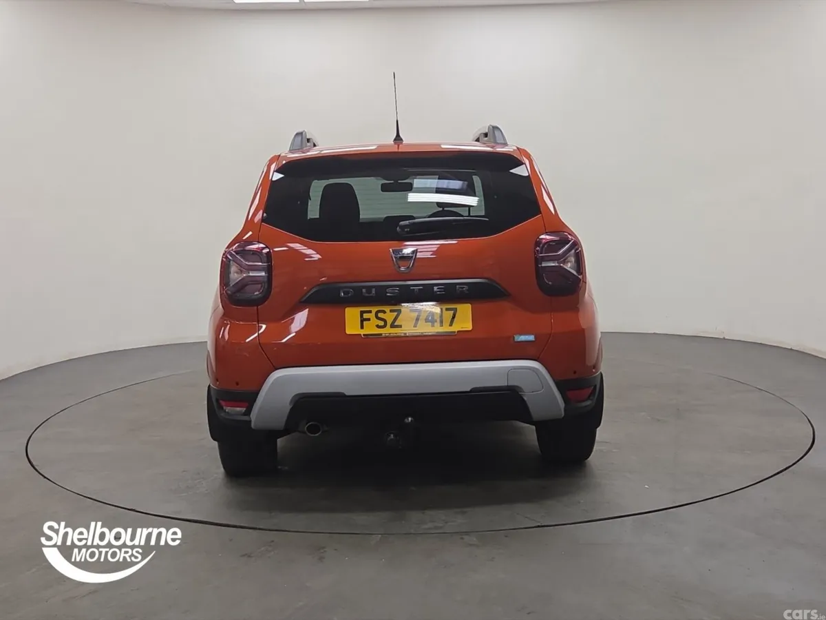 Dacia Duster Estate, Petrol Gas, 2022, Orange