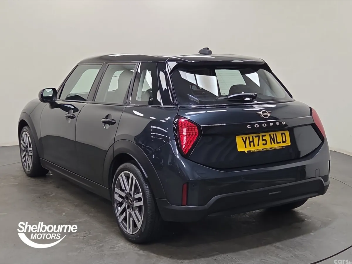 Mini Cooper Hatchback, Petrol, 2025, Grey