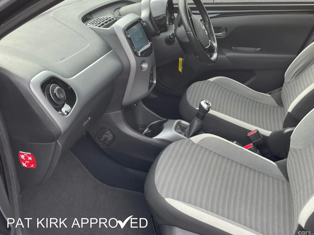 Toyota Aygo Hatchback, Petrol, 2019, Black