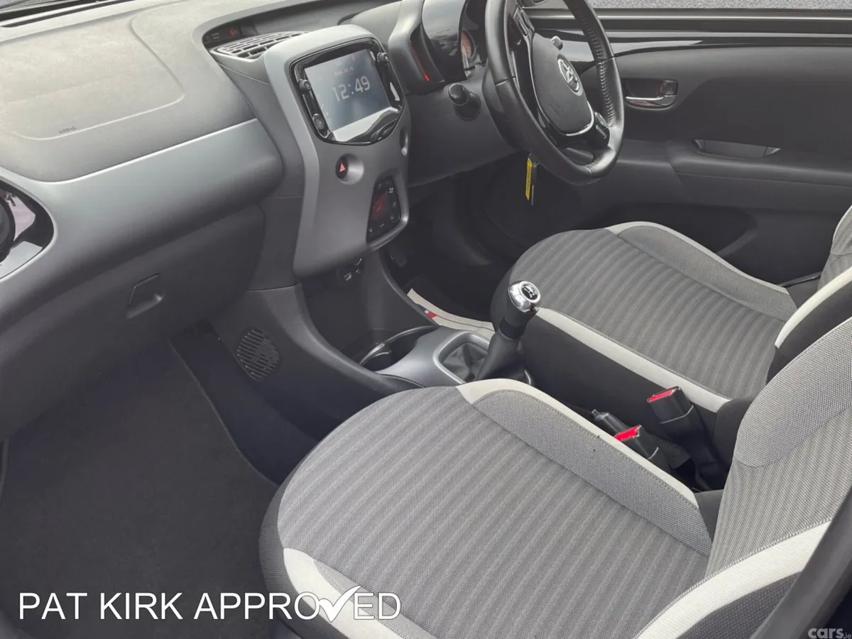 Toyota Aygo Hatchback, Petrol, 2019, Black