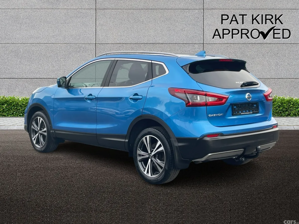 Nissan Qashqai Hatchback, Diesel, 2018, 