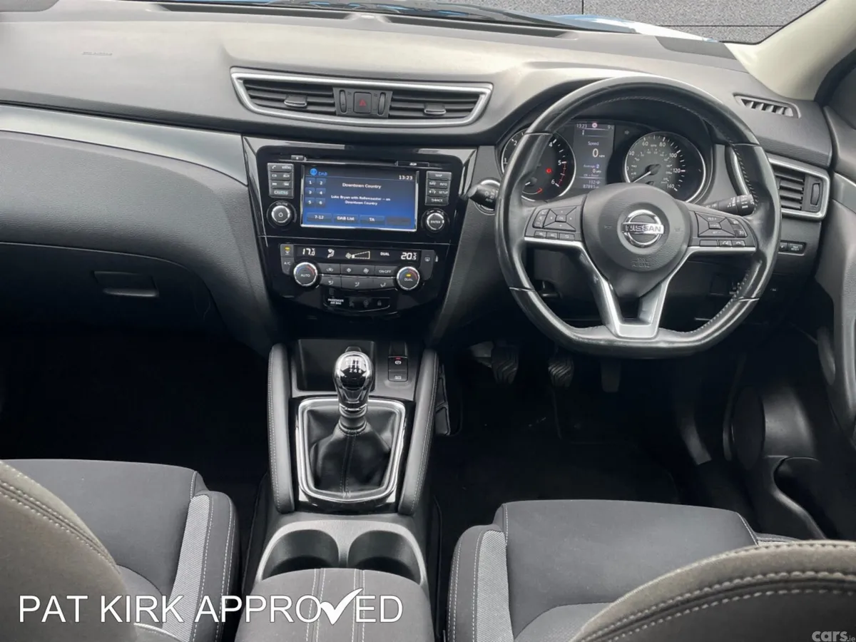 Nissan Qashqai Hatchback, Diesel, 2018, 
