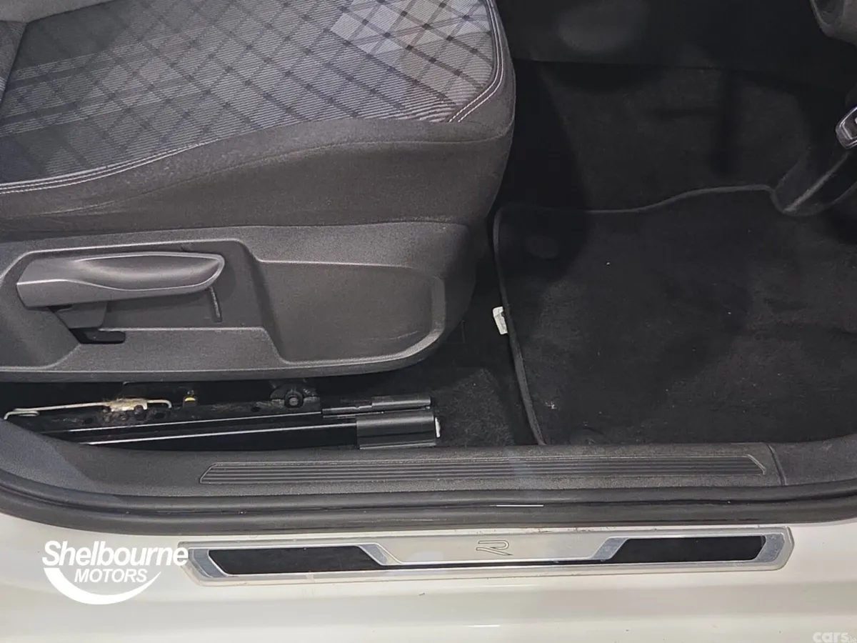 Volkswagen Polo Hatchback, Petrol, 2023, White