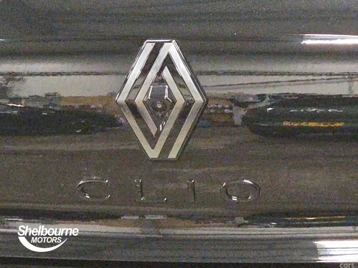 Renault Clio Hatchback, Petrol, 2025, Black