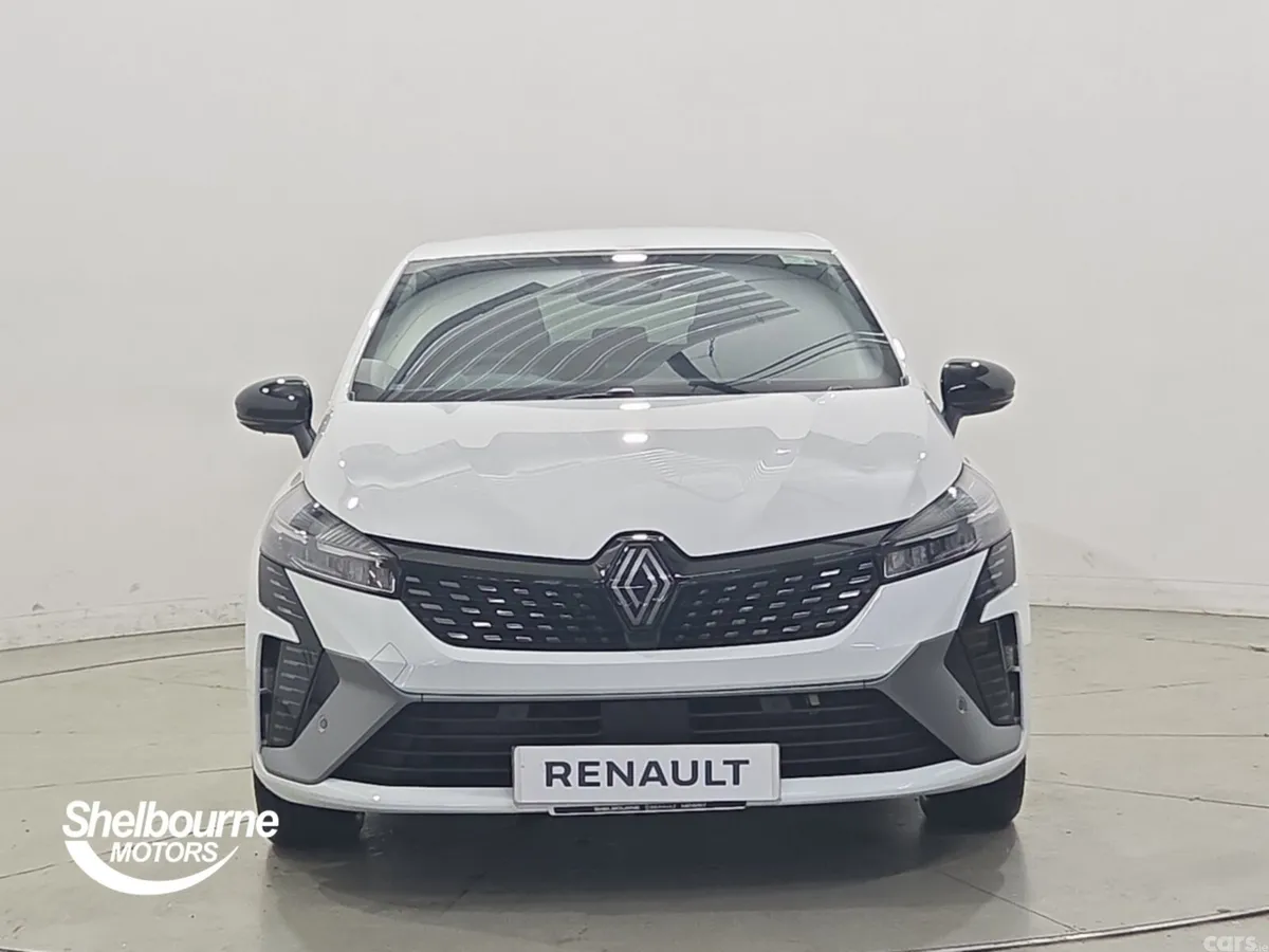 Renault Clio Hatchback, 2026, 