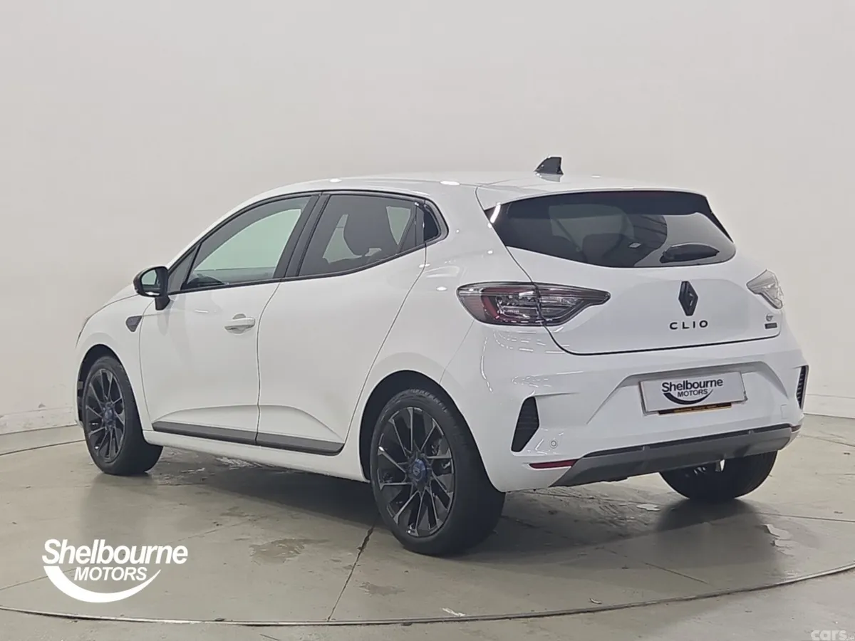 Renault Clio Hatchback, 2026, 