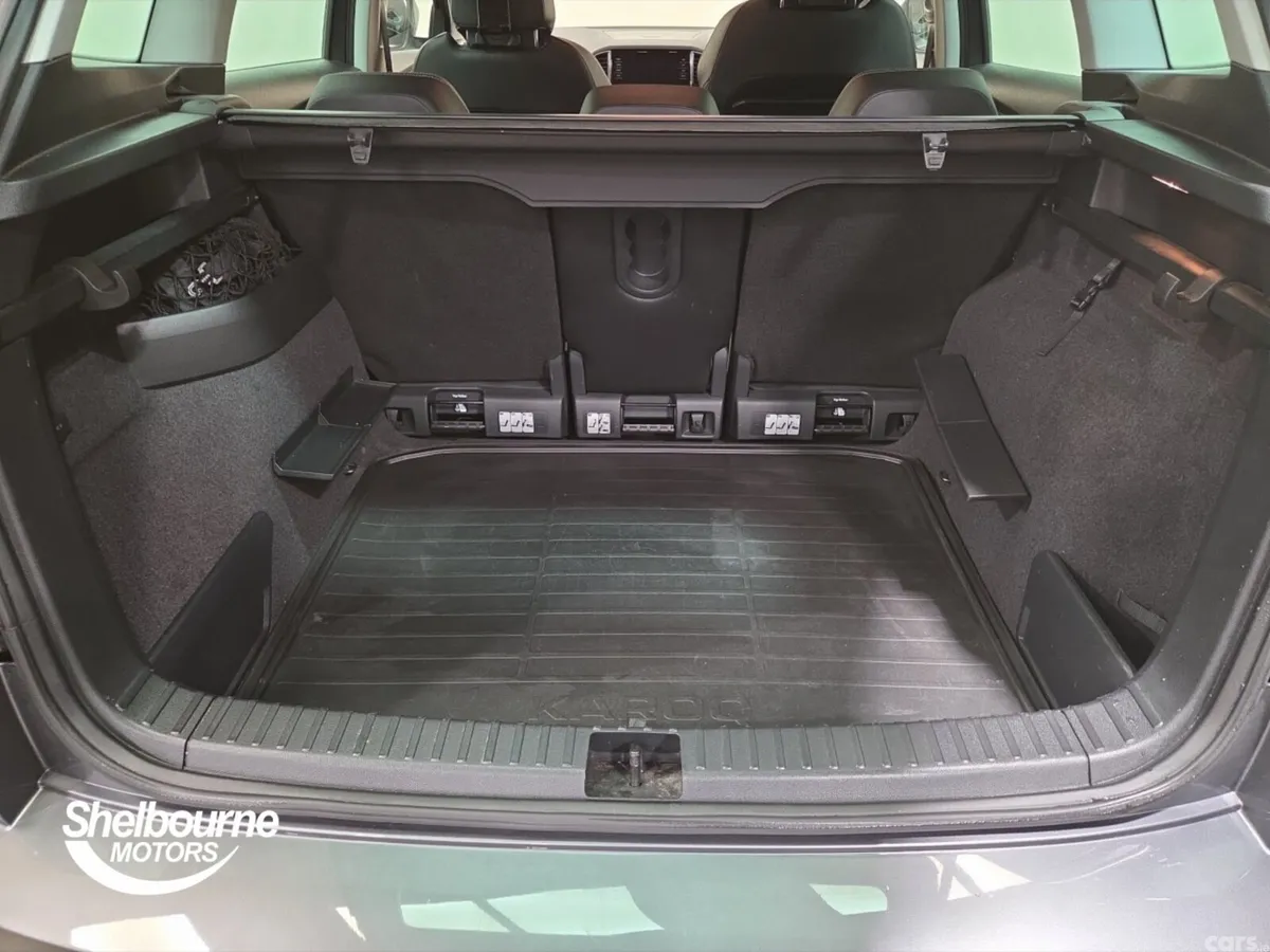 Skoda Karoq Estate, Petrol, 2023, Grey