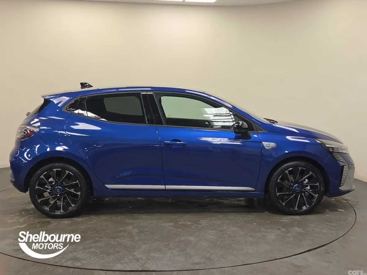 Renault Clio Hatchback, 2026, 