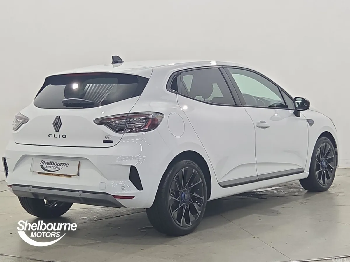Renault Clio Hatchback, 2026, 