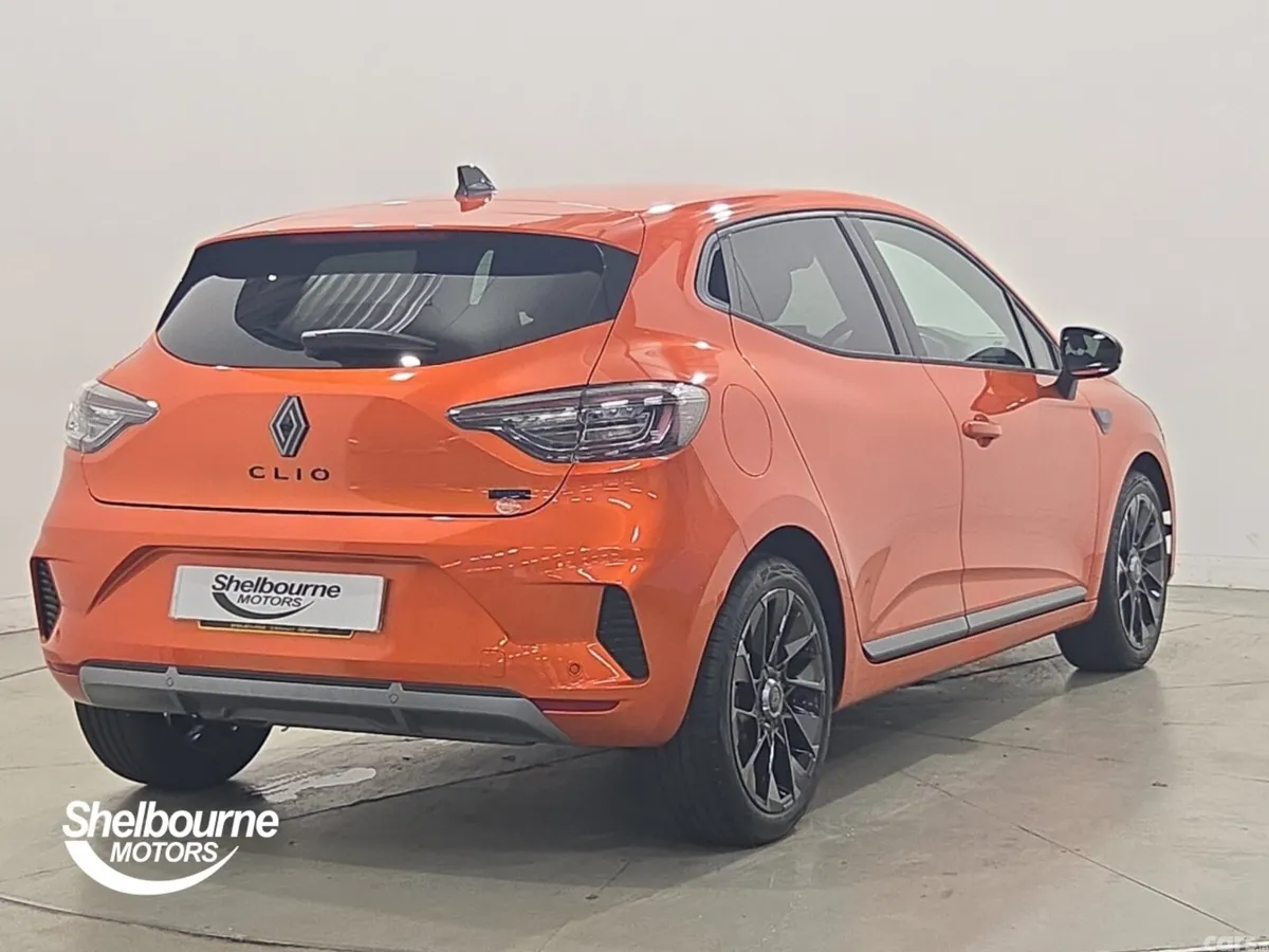 Renault Clio Hatchback, 2026, 