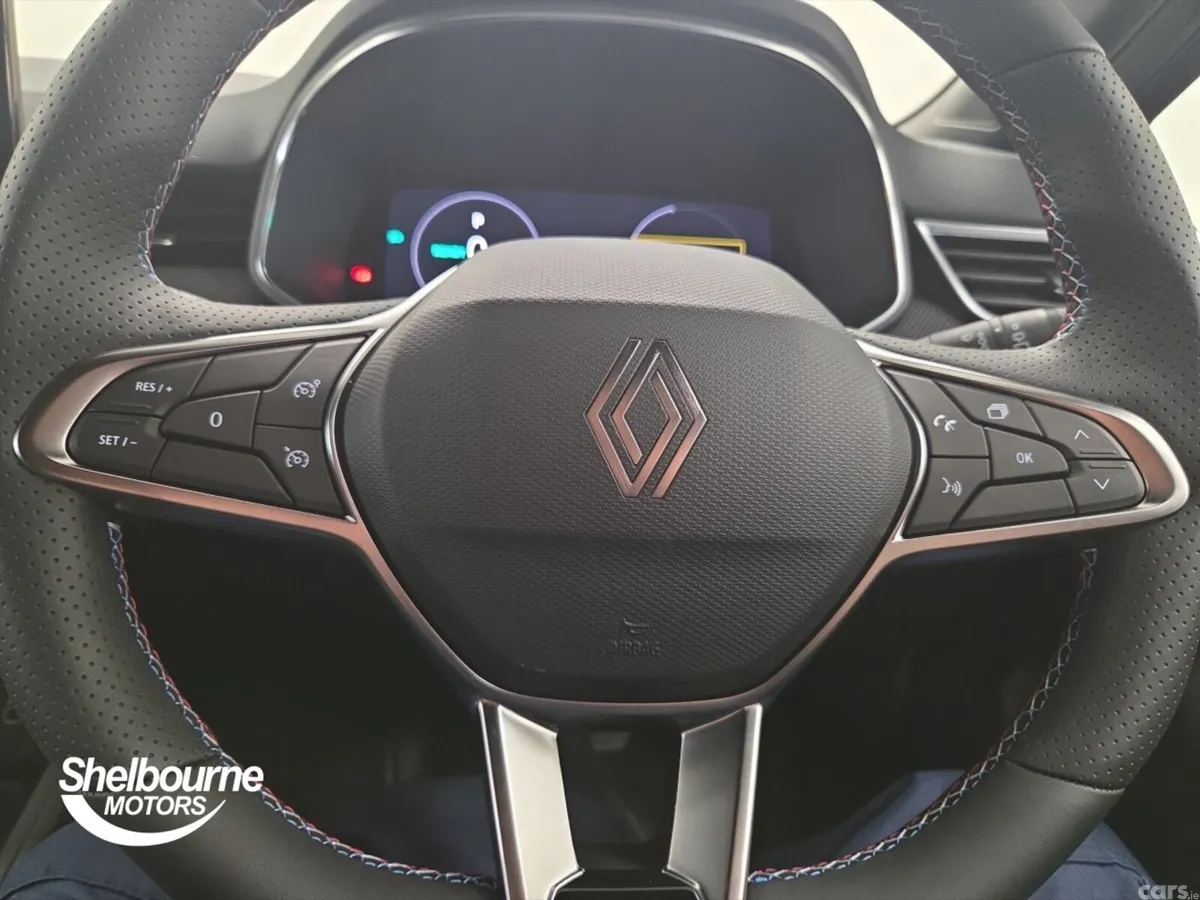 Renault Clio Hatchback, 2026, 