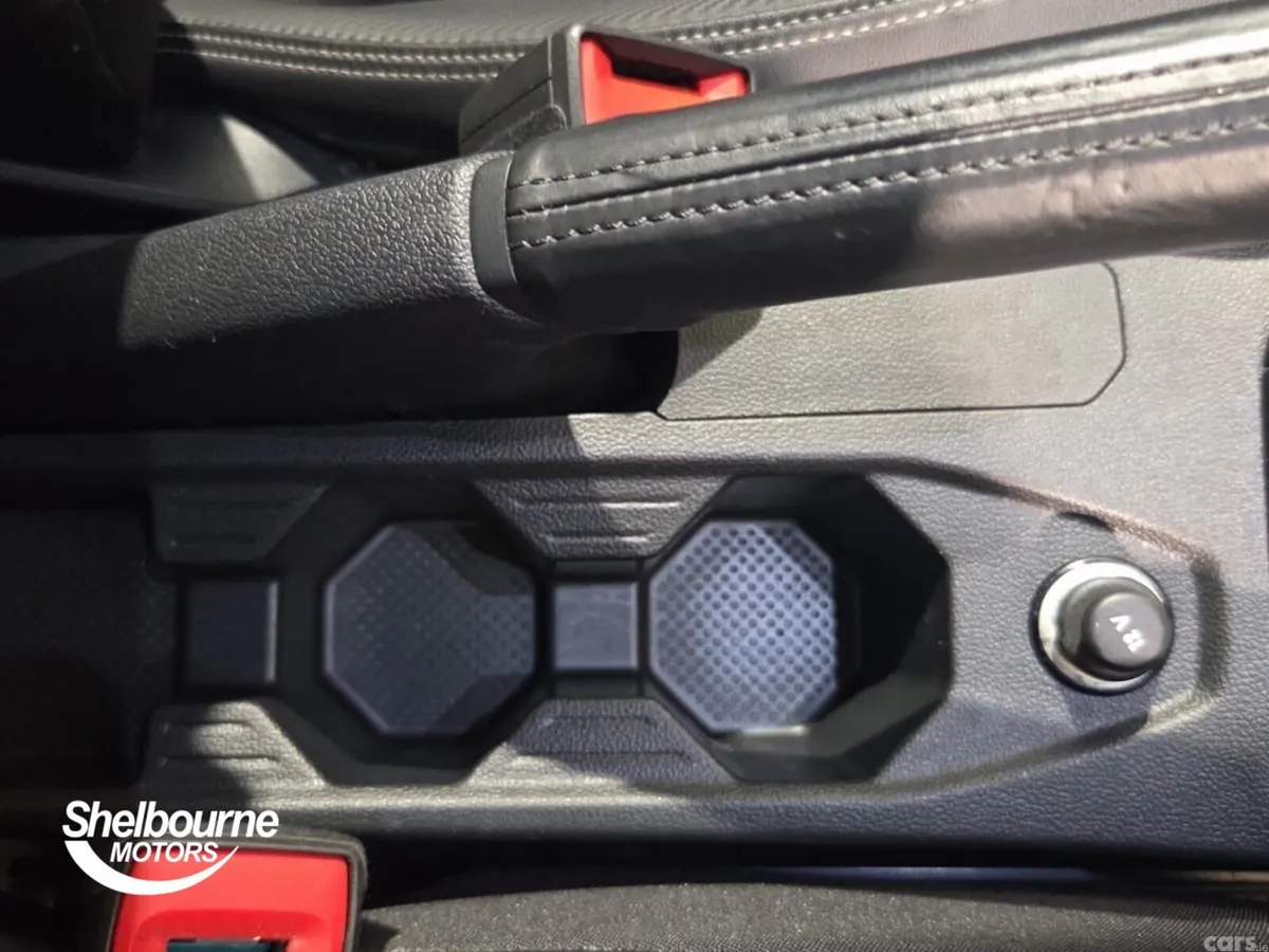 Volkswagen Taigo Hatchback, Petrol, 2023, Silver