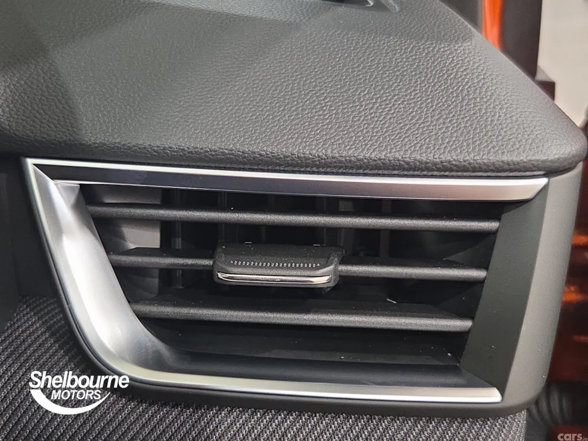 Renault Clio Hatchback, 2026, 