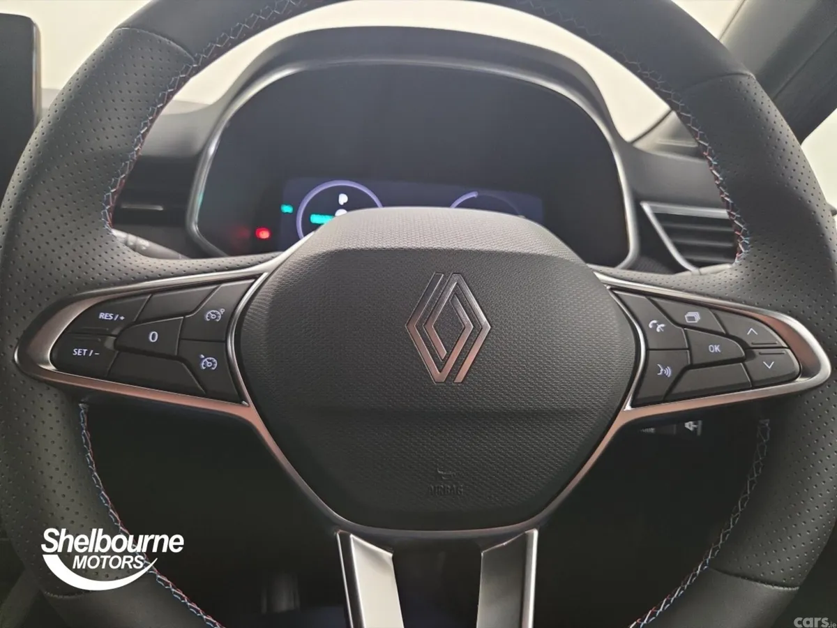 Renault Clio Hatchback, 2026, 