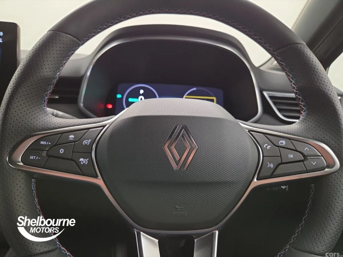 Renault Clio Hatchback, 2026, 