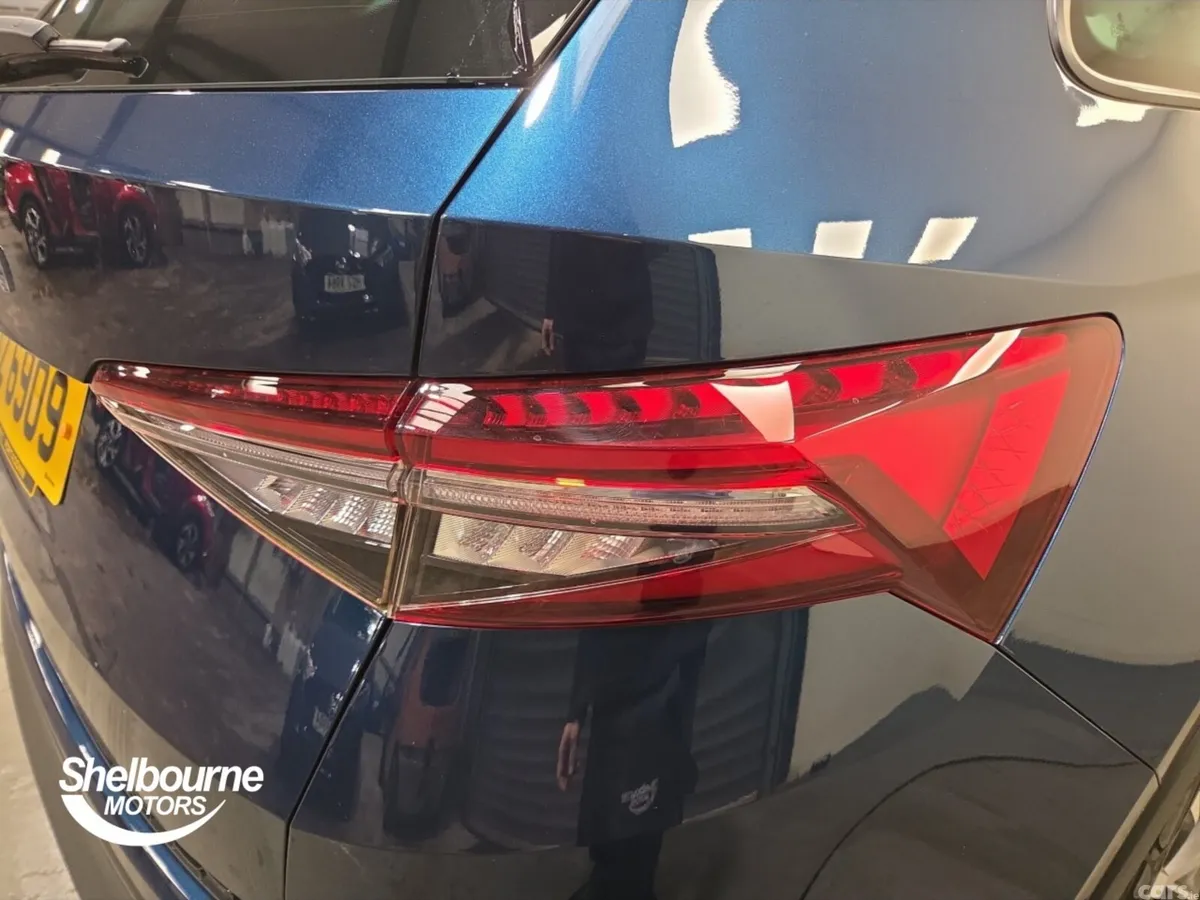 Skoda Kodiaq Estate, Petrol, 2023, Blue