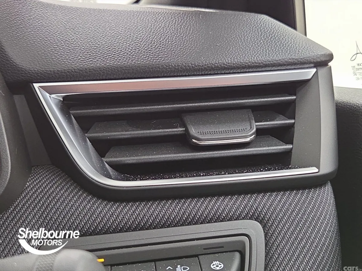 Renault Clio Hatchback, 2026, 