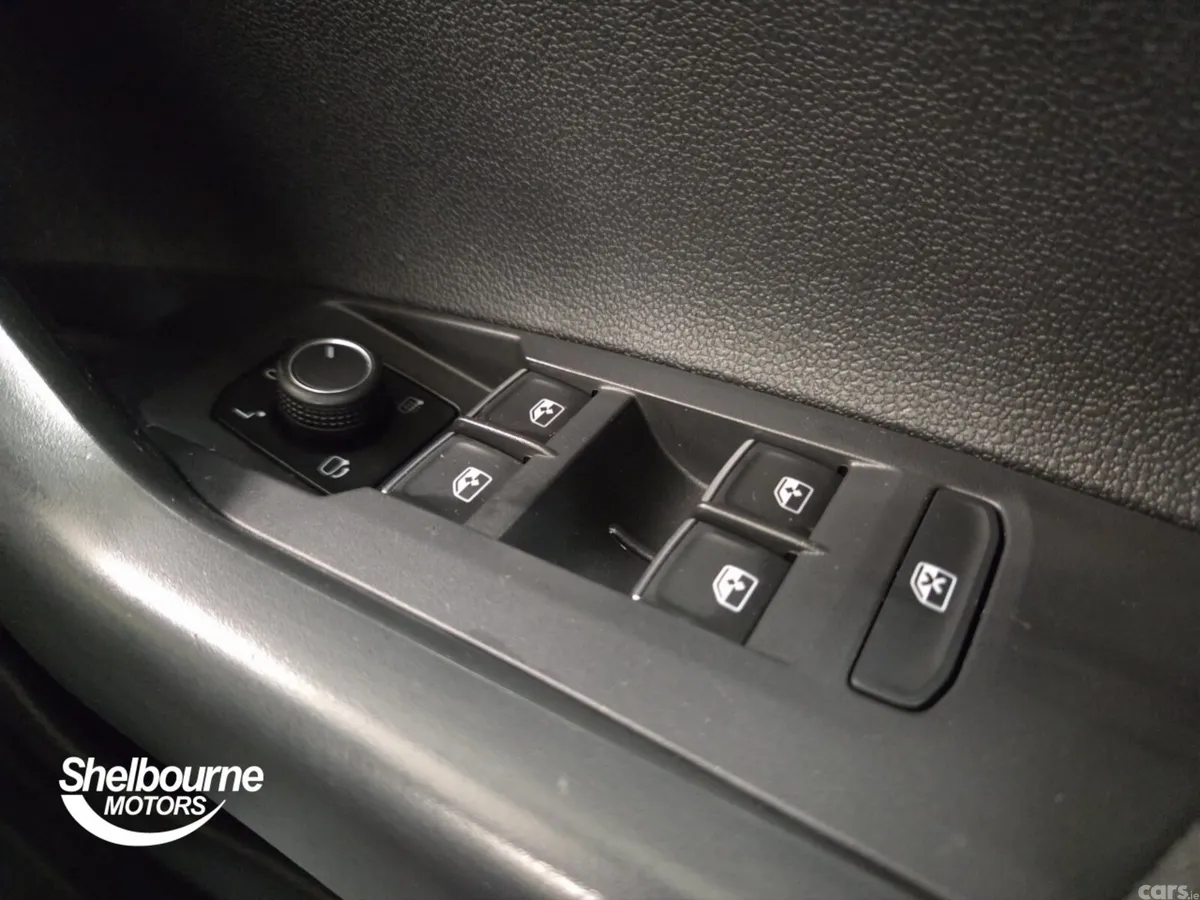 Volkswagen Taigo Hatchback, Petrol, 2023, Green