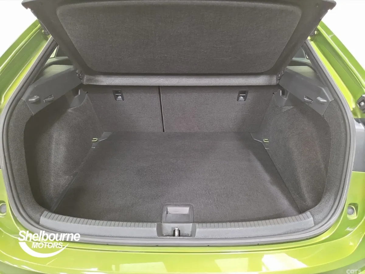 Volkswagen Taigo Hatchback, Petrol, 2023, Green