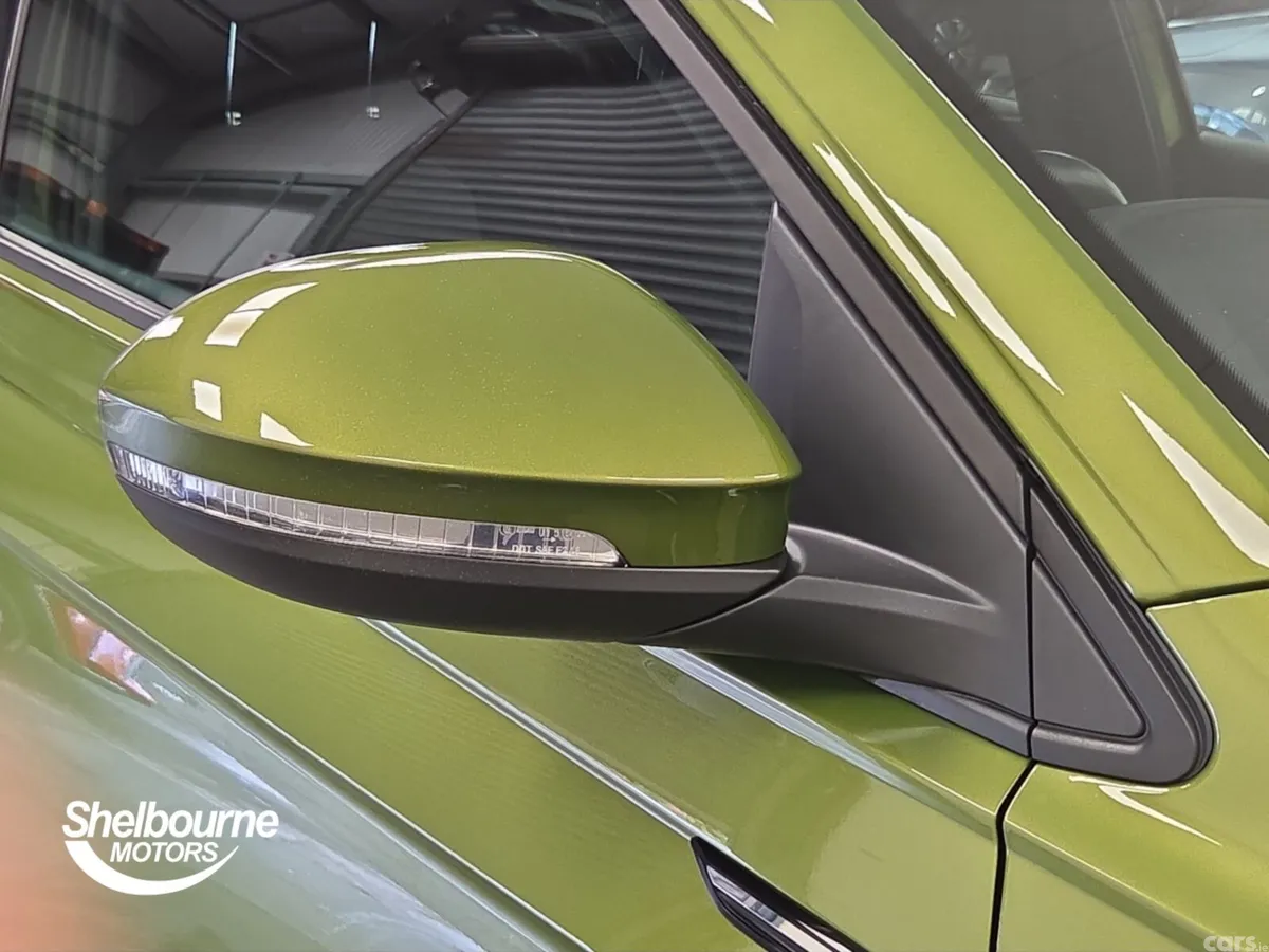 Volkswagen Taigo Hatchback, Petrol, 2023, Green