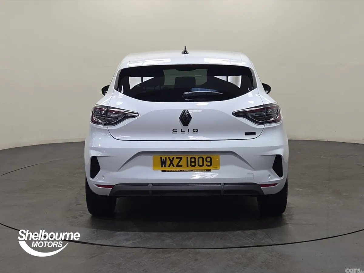 Renault Clio Hatchback, 2026, 