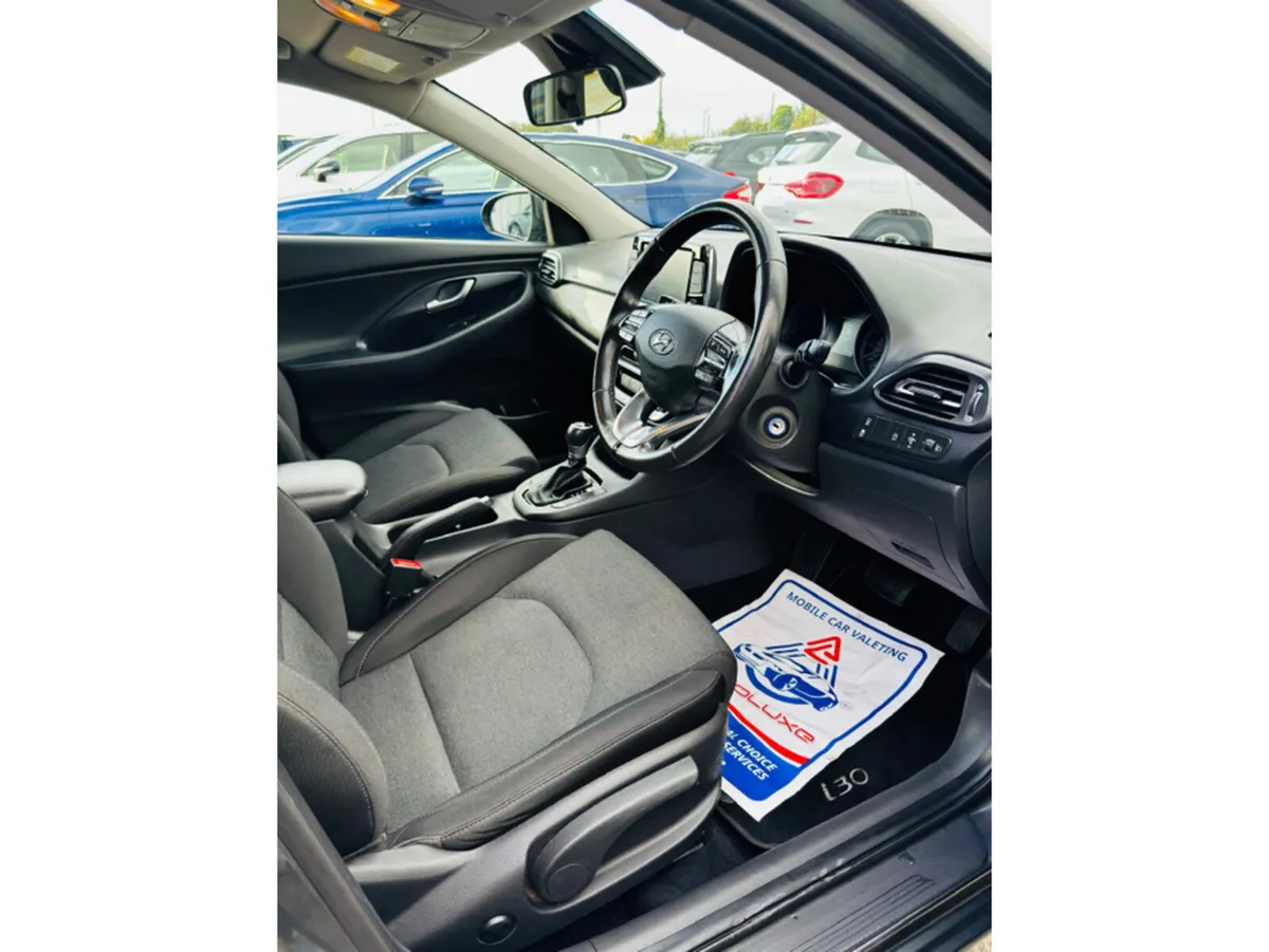 Hyundai i30 Hatchback, Petrol Hybrid, 2022, Grey