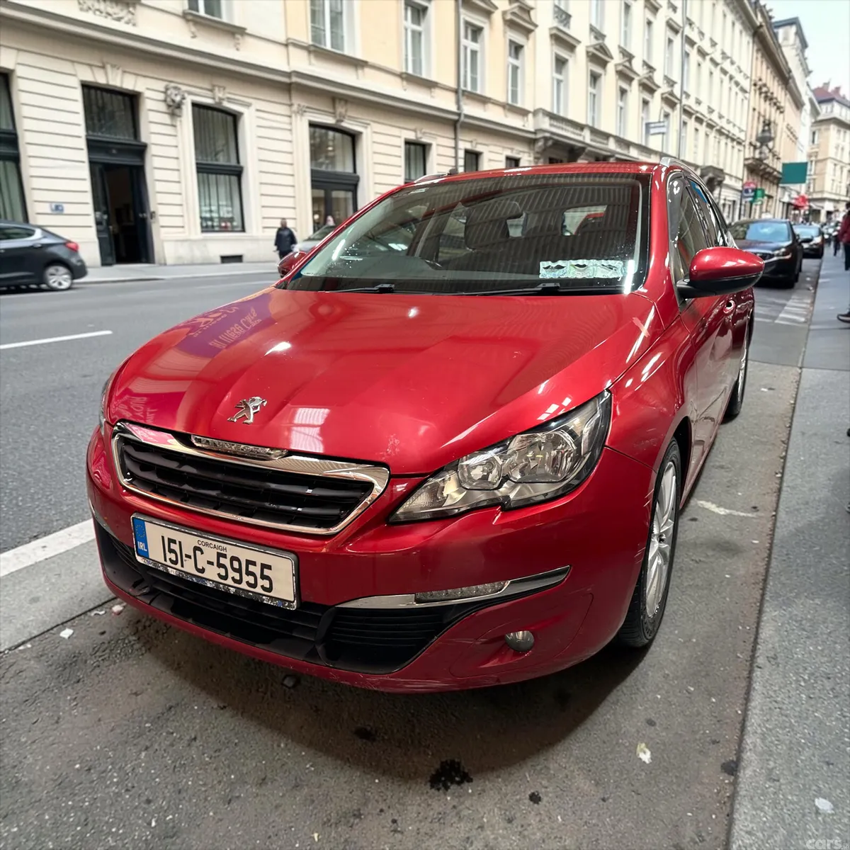 Peugeot 308 Estate, Diesel, 2015, Red