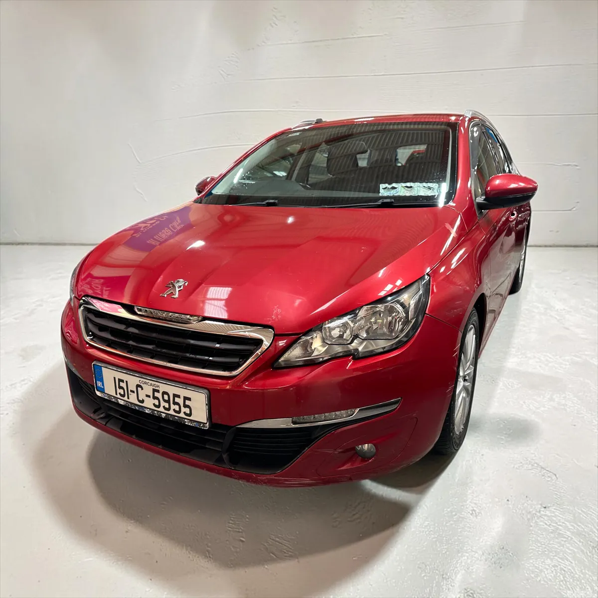 Peugeot 308 Estate, Diesel, 2015, Red