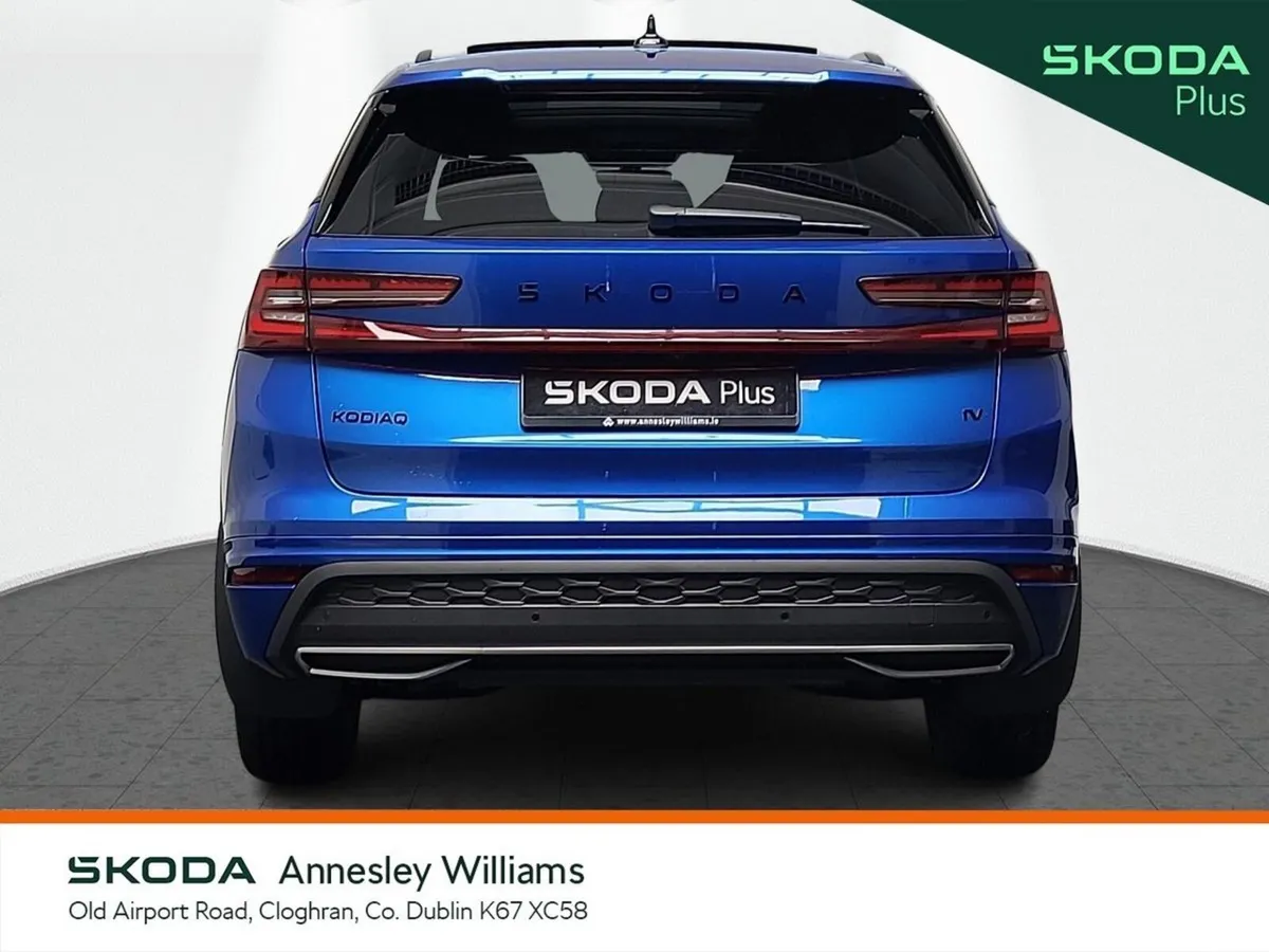 Skoda Kodiaq SUV, Petrol Plug-in Hybrid, 2026, Blue
