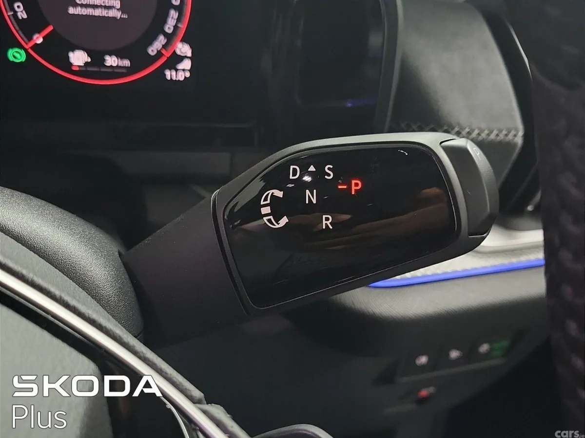Skoda Kodiaq SUV, Petrol Plug-in Hybrid, 2026, Blue