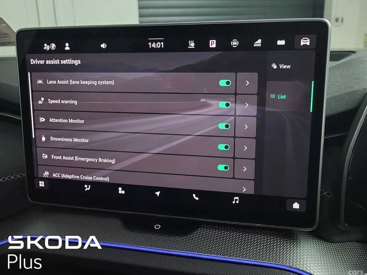 Skoda Kodiaq SUV, Petrol Plug-in Hybrid, 2026, Blue