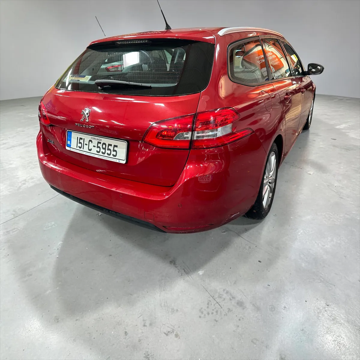 Peugeot 308 Estate, Diesel, 2015, Red