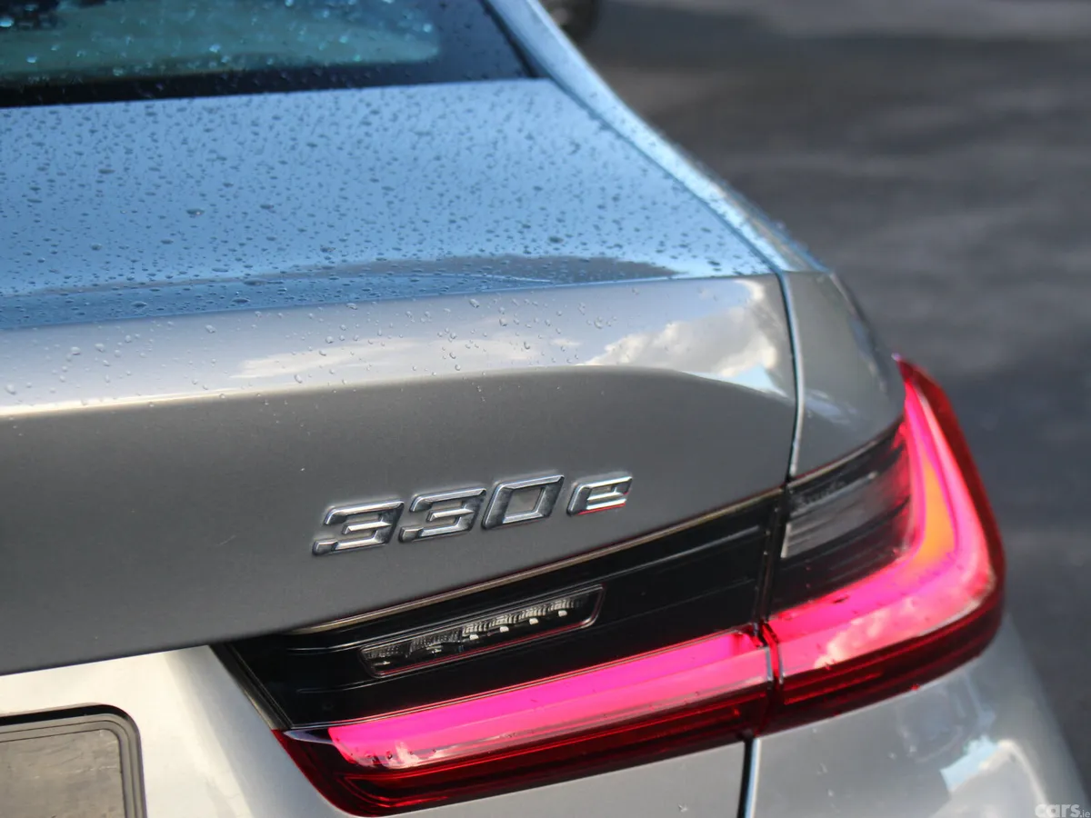 BMW 3-Series Saloon, Petrol Hybrid, 2024, Grey