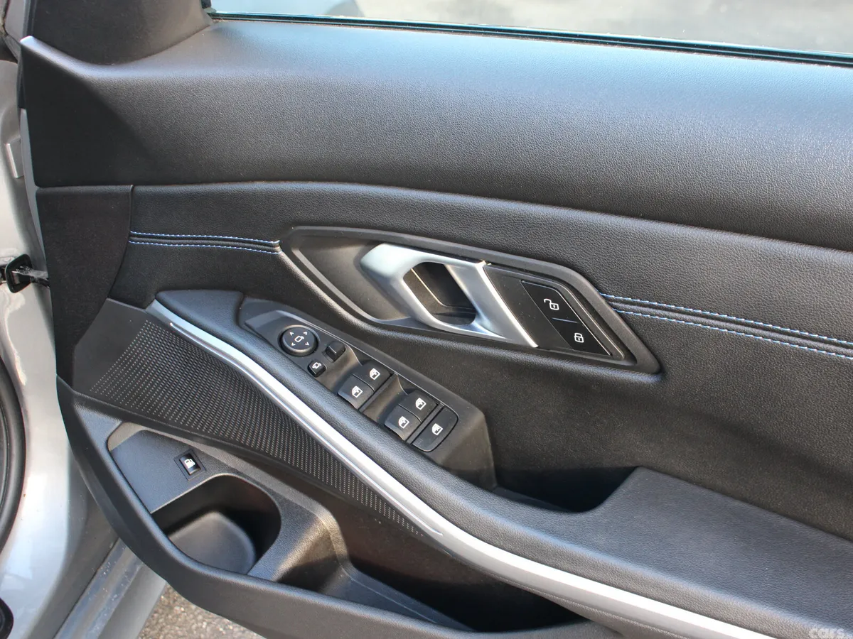 BMW 3-Series Saloon, Petrol Hybrid, 2024, Grey
