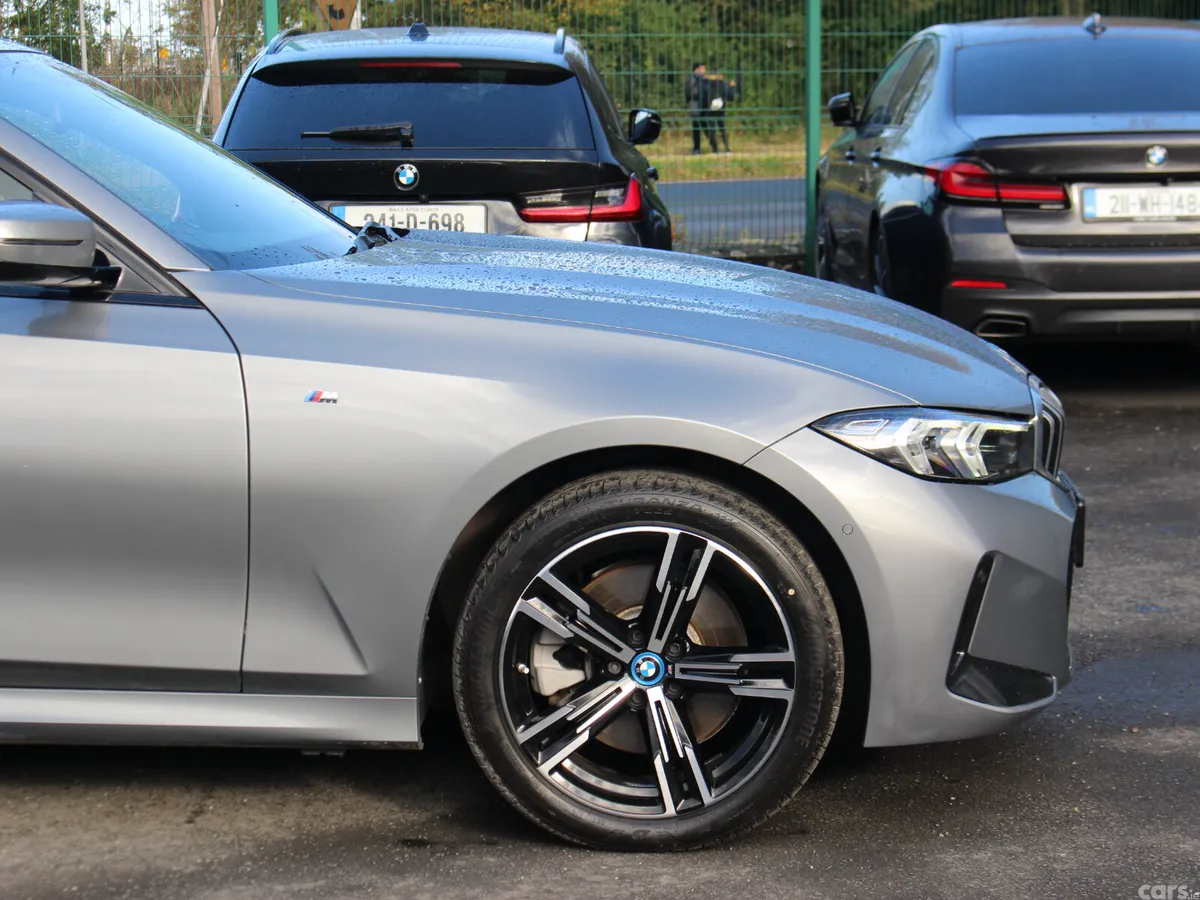 BMW 3-Series Saloon, Petrol Hybrid, 2024, Grey
