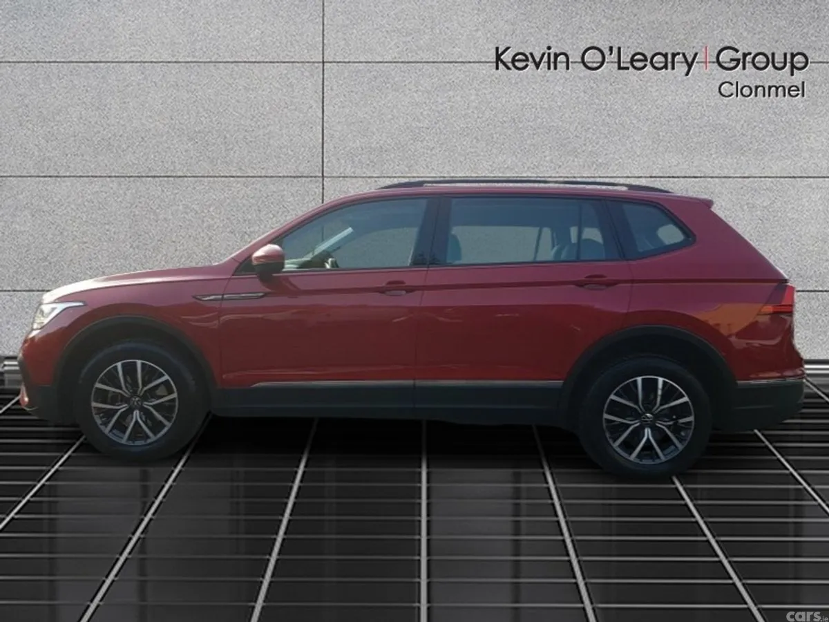 Volkswagen Tiguan SUV, Diesel, 2022, Red