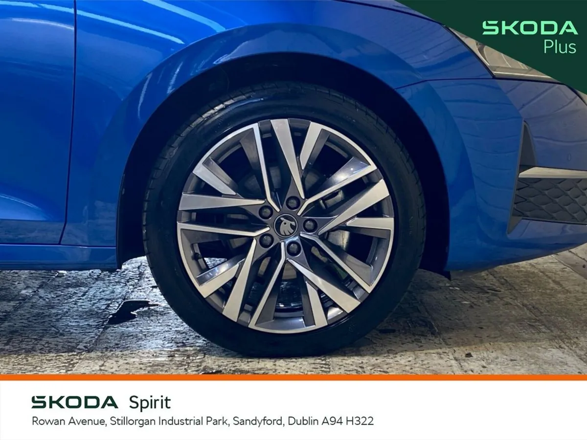Skoda Octavia Saloon, Diesel, 2026, Blue
