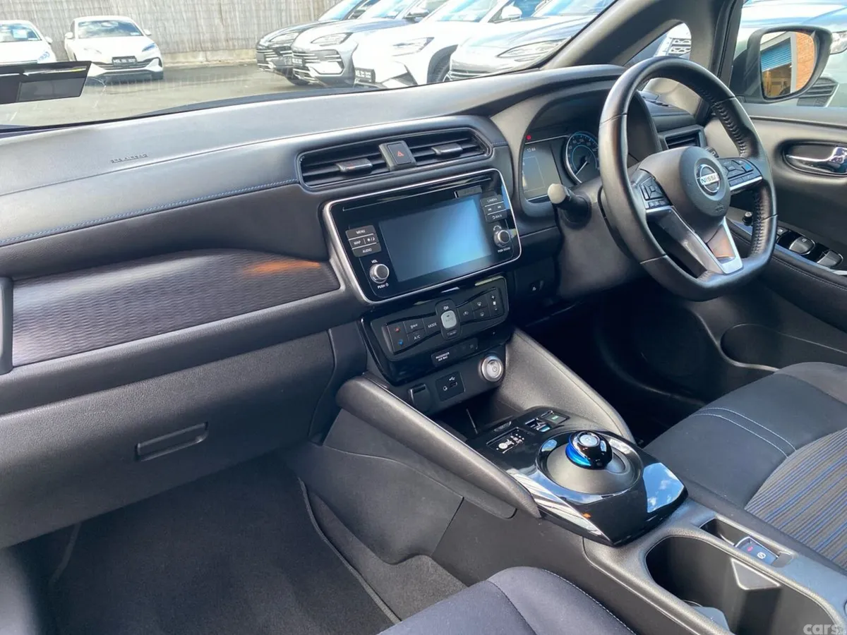 Nissan Leaf Hatchback, Electric, 2018, Grey