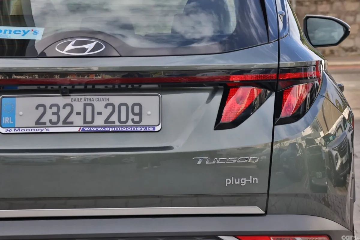 Hyundai Tucson SUV, Petrol Plug-in Hybrid, 2023, Grey
