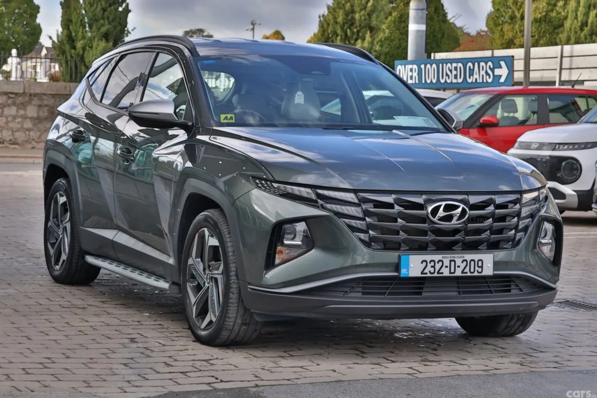 Hyundai Tucson SUV, Petrol Plug-in Hybrid, 2023, Grey