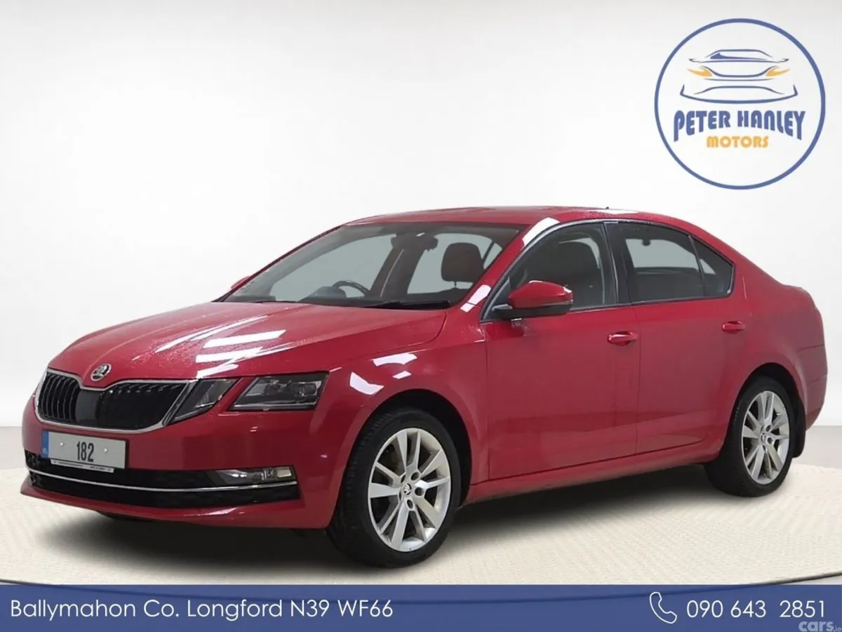 Skoda Octavia Hatchback, Petrol, 2018, Red