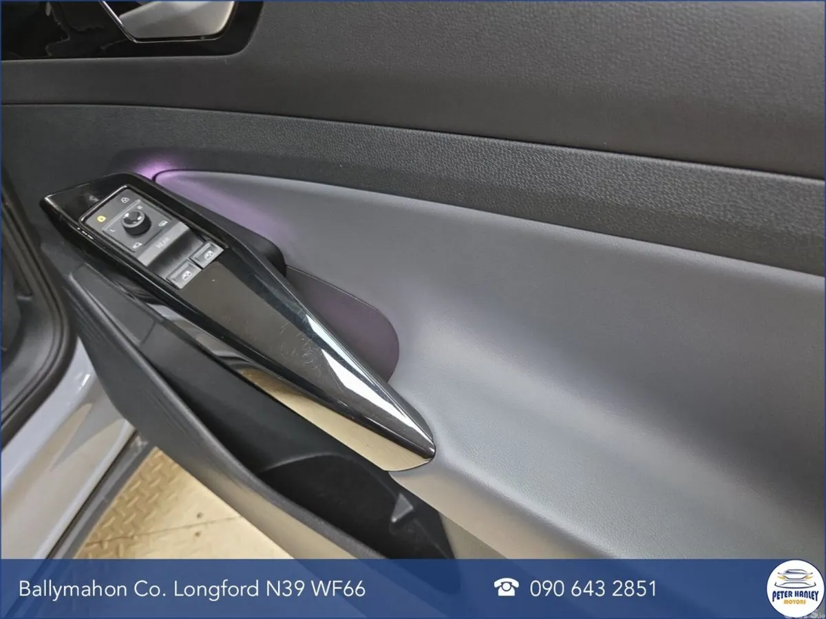 Volkswagen ID.5 SUV, Electric, 2023, Grey
