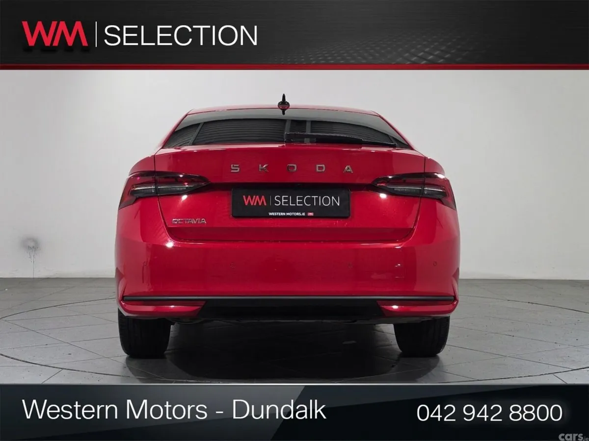 Skoda Octavia Saloon, Diesel, 2026, Red