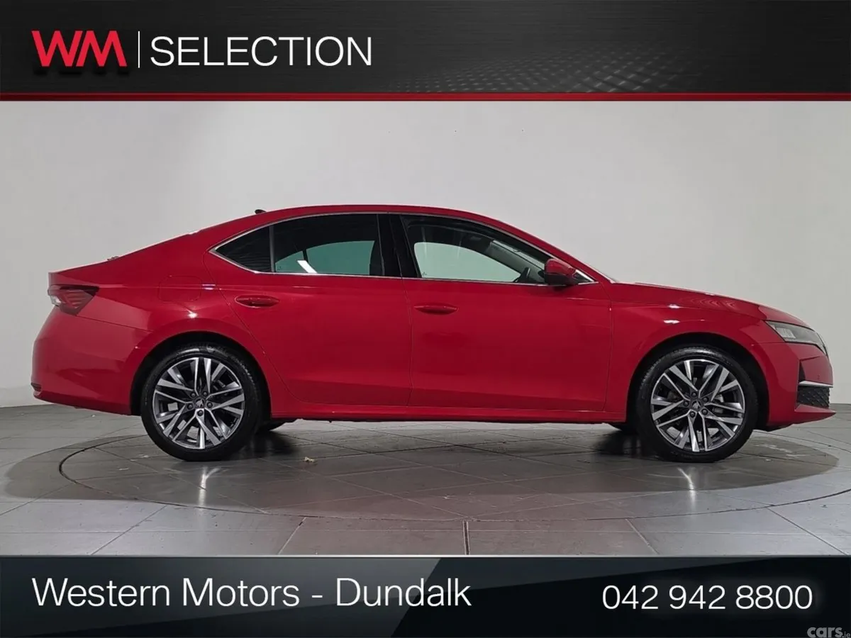 Skoda Octavia Saloon, Diesel, 2026, Red