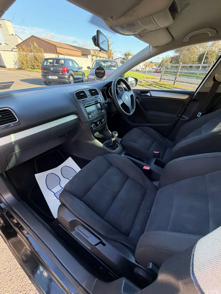 Volkswagen Golf Hatchback, Diesel, 2010, Black